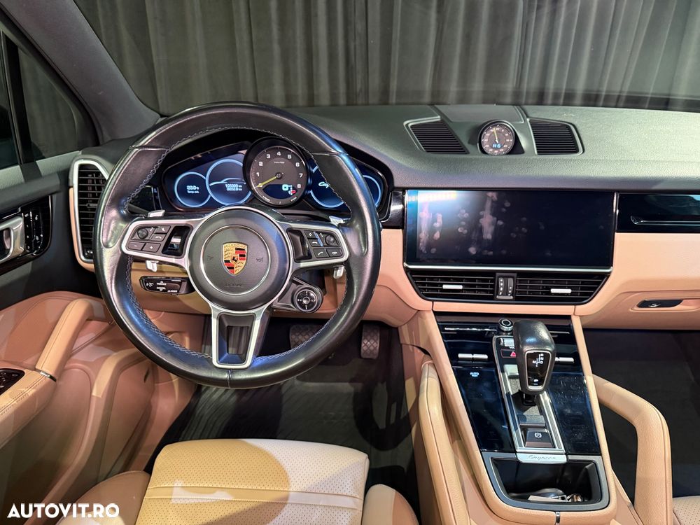 PORSCHE Cayenne 2018 — imagine 20