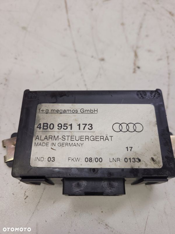 MODUŁ STEROWNIK ALARMU AUDI A4 A6 A8 4D0951173 - 2