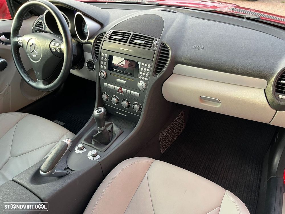 Mercedes-Benz SLK 200 K - 16