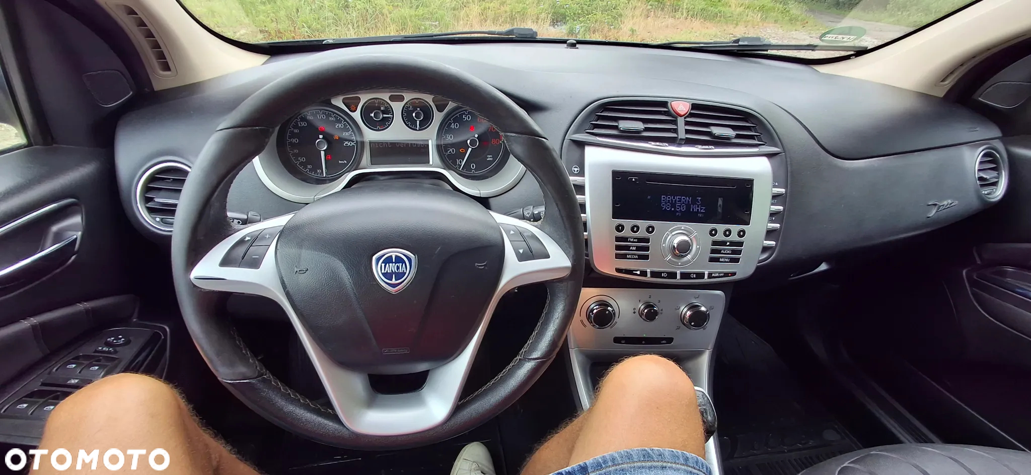 Lancia Delta 1.4 T-Jet 16v Oro - 14