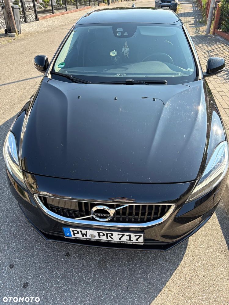 Volvo V40 T2 Drive-E Momentum - 1
