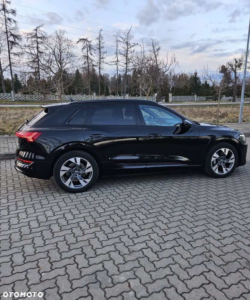 Audi e-tron 50 Quattro Advanced - 18