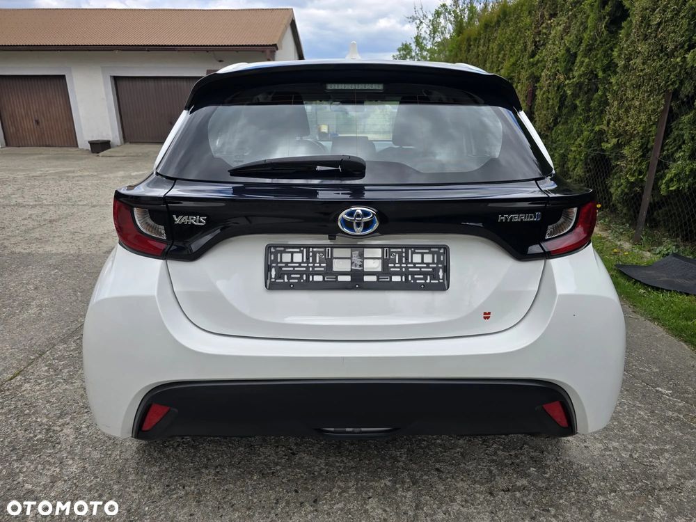 Toyota Yaris Hybrid 1.5 Selection Style - 10