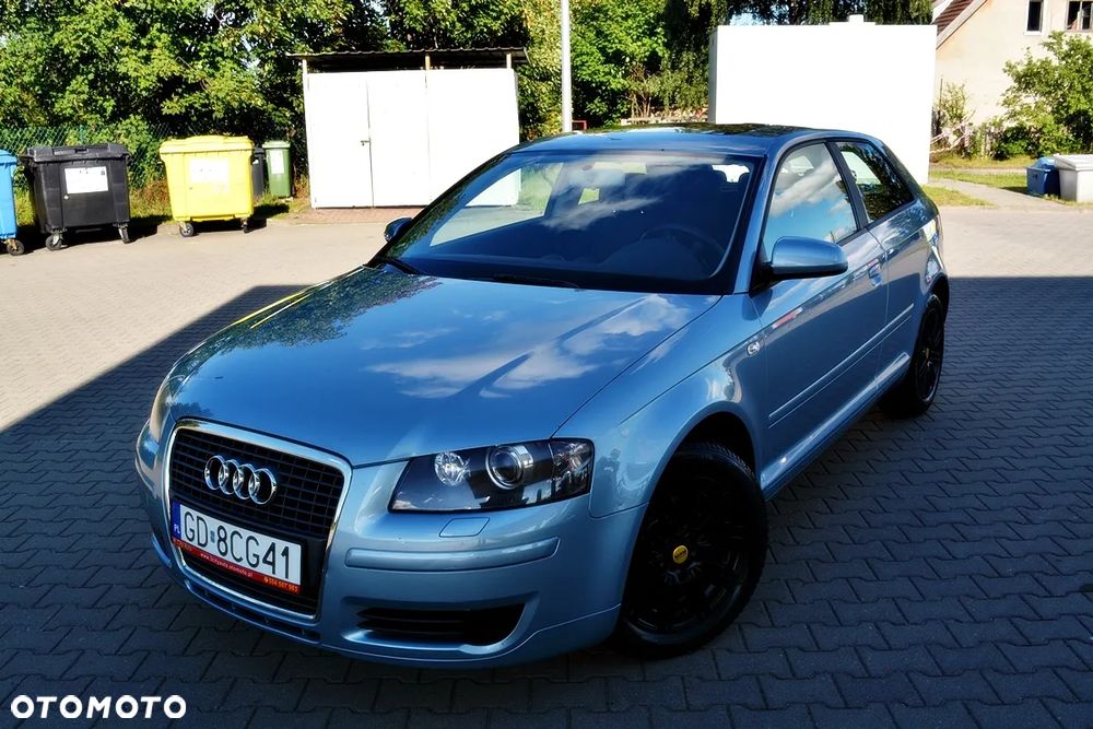 Audi A3 3-drzwiowe 1.6 tiptronic Attraction - 16