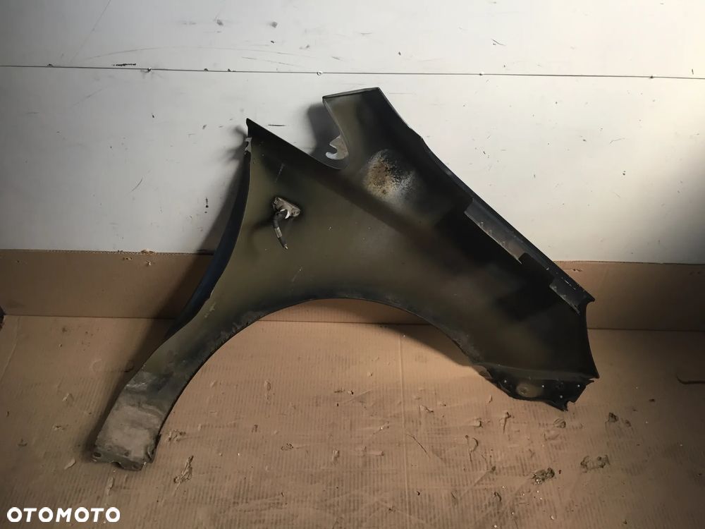 OPEL CORSA D 11R BŁOTNIK LEWY PRZÓD Z20R - 2