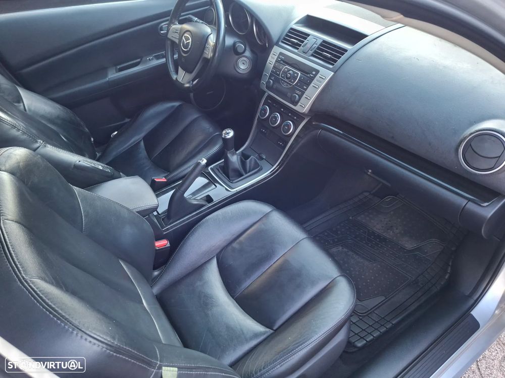Mazda 6 MZR-CD 2.0 Sport - 25