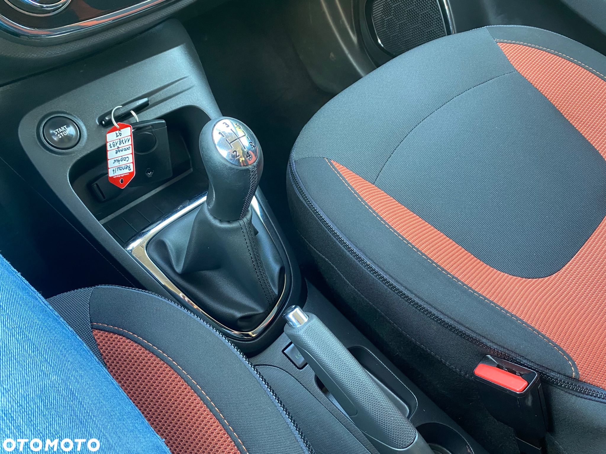 Renault Captur TCe 100 EXPERIENCE - 23