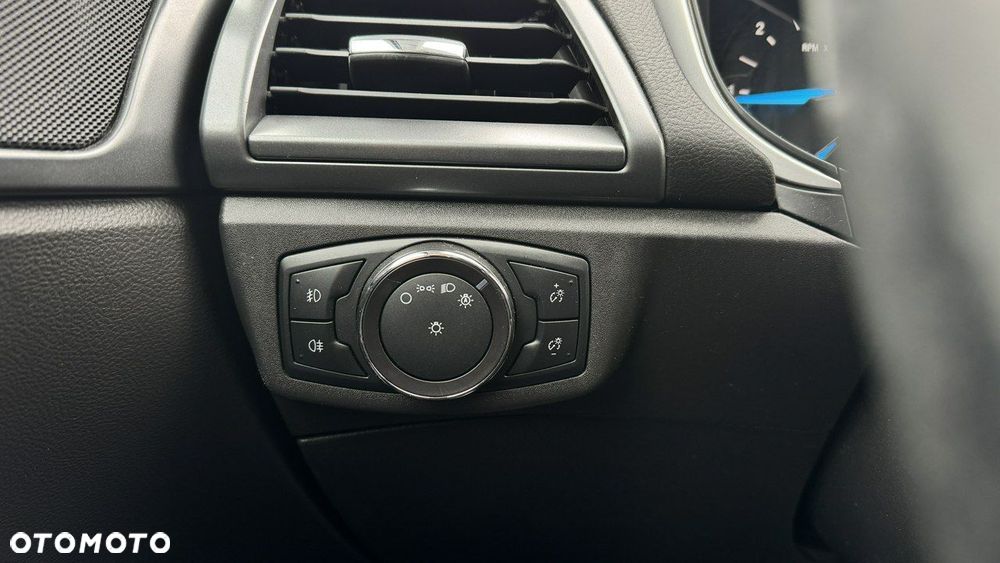 Ford Mondeo 2.0 EcoBlue Titanium - 13