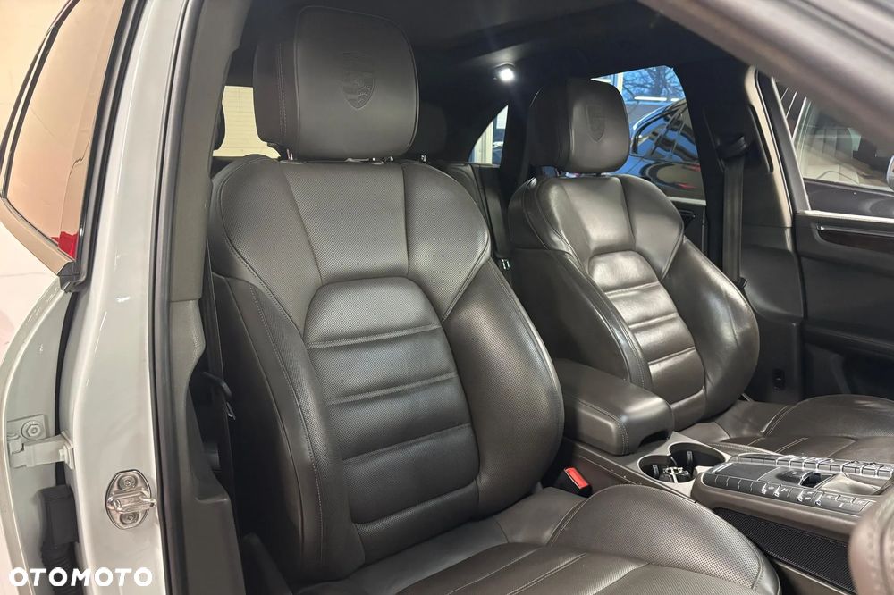 Porsche Macan S PDK - 17