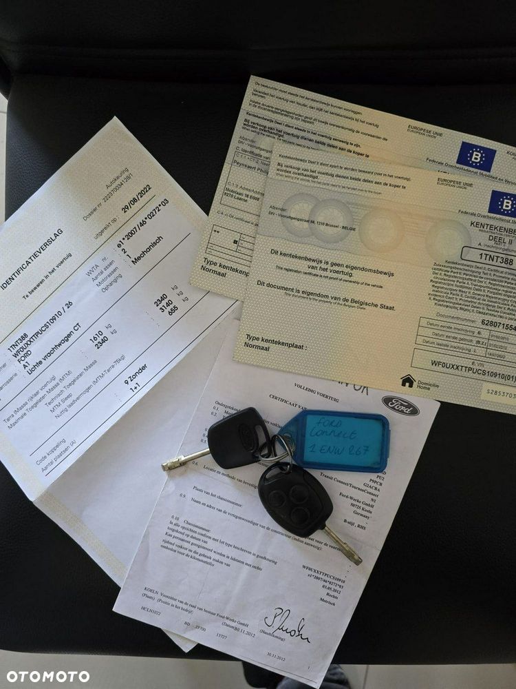 Ford Transit Connect - 17