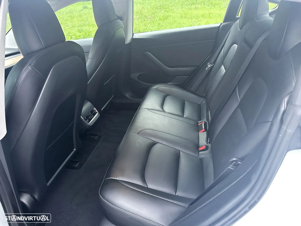 Tesla Model 3 Standard Range Plus RWD - 5
