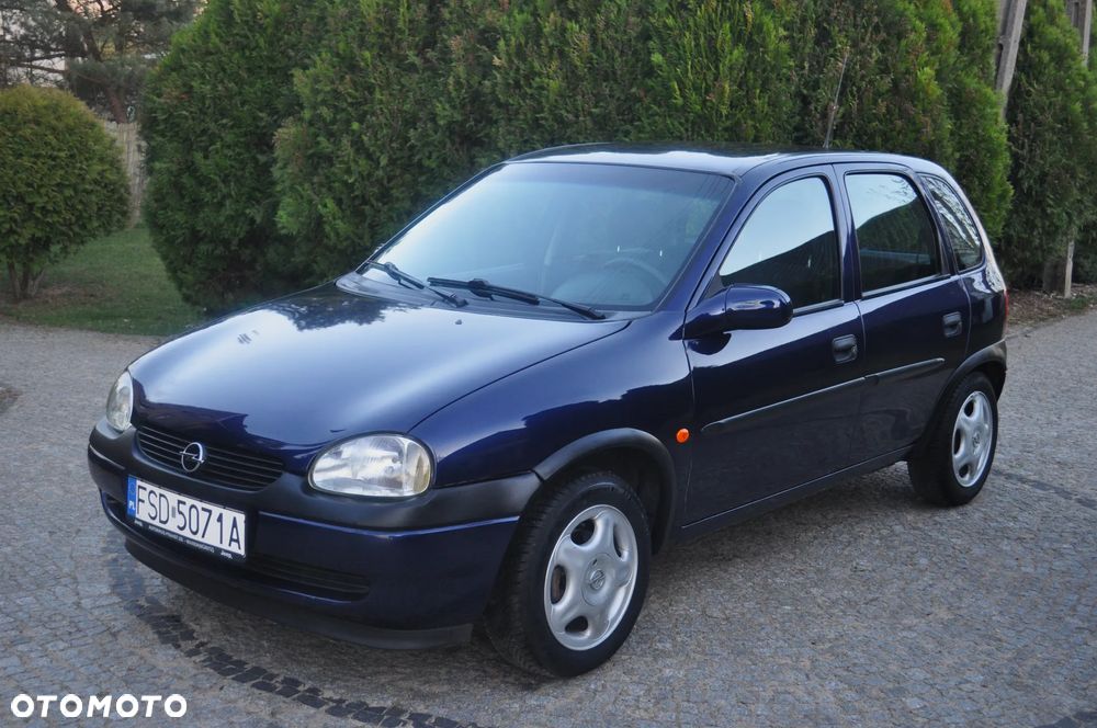 Opel Corsa - 2