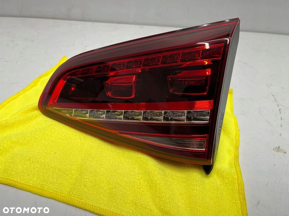 Volkswagen Golf VII HB Lampa w Klapę Prawa Tył Tylna 5G0945308F - 3