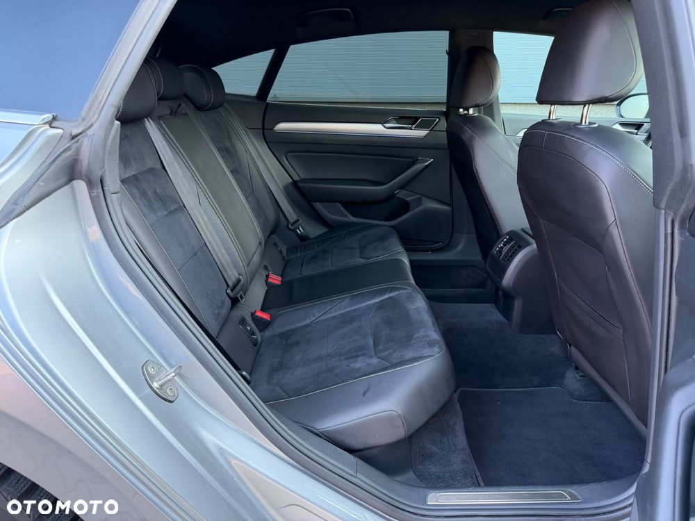 Volkswagen Arteon 2.0 TSI 4Motion R-Line DSG - 18