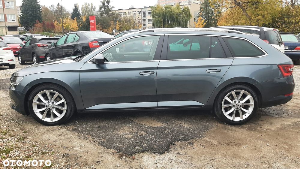 Skoda Superb 1.8 TSI DSG SportLine - 6