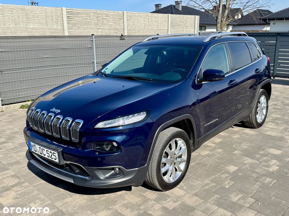 Jeep Cherokee - 3