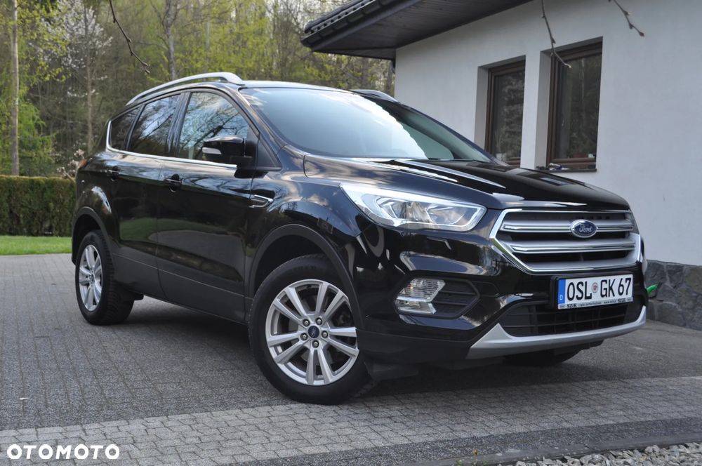 Ford Kuga 2.0 TDCi 4x2 Titanium - 2