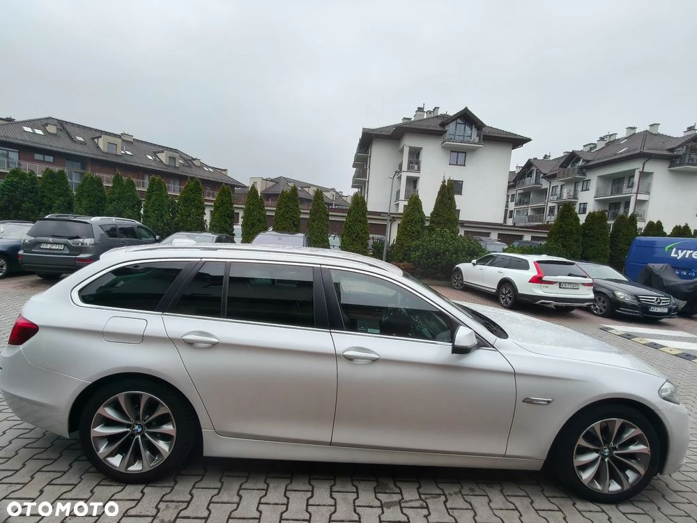 BMW Seria 5 520d xDrive - 1