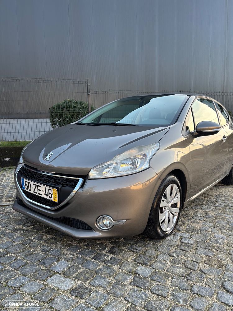 Peugeot 208 1.4 HDi Access - 11