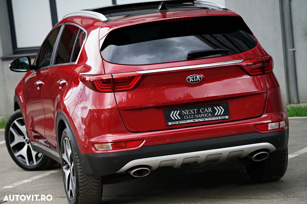 Kia Sportage 2,0 CRDI AWD Aut. GT Line - 4