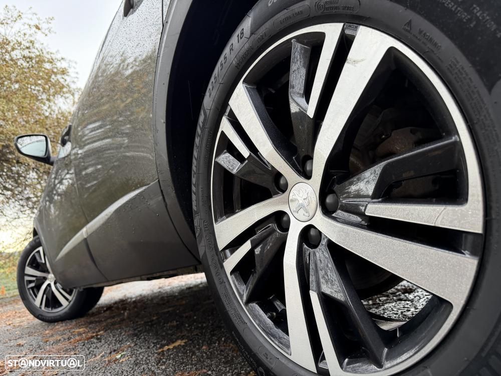 Peugeot 5008 1.5 BlueHDi Allure Pack EAT8 - 8