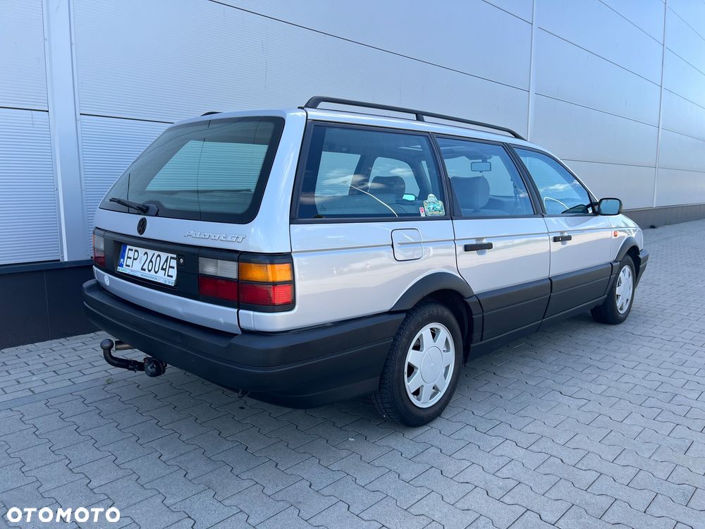 Volkswagen Passat 2.0 GT - 13