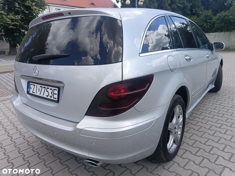 Mercedes-Benz Klasa R 500 4Matic 7G-TRONIC - 3