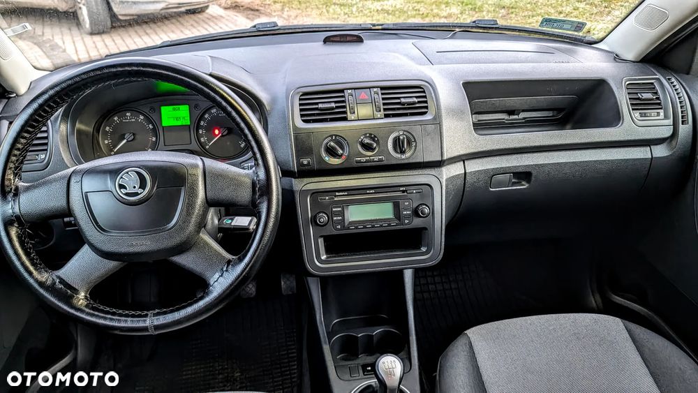 Skoda Fabia - 11