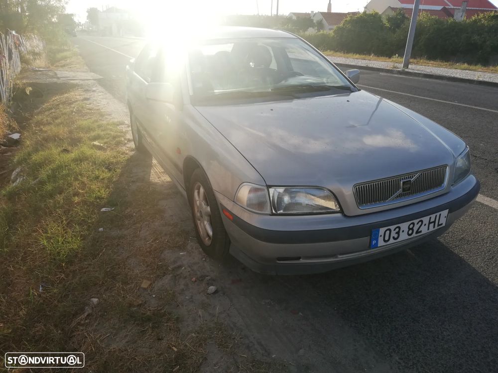 Volvo S40 1.8 - 1