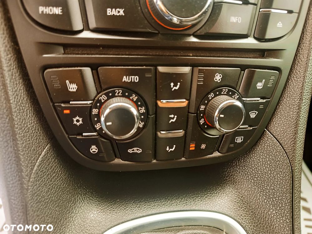 Opel Meriva - 23