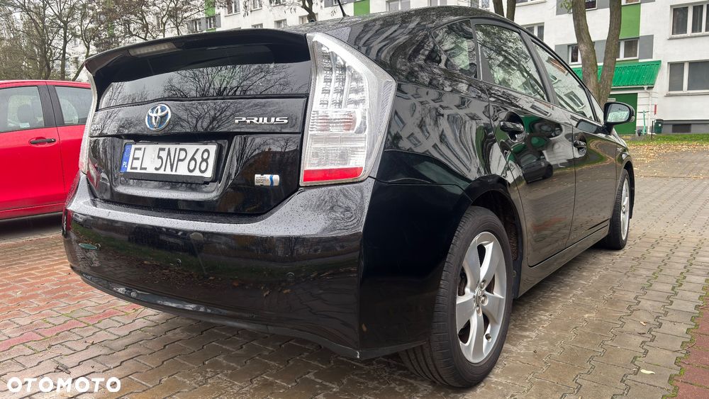Toyota Prius 1.8 HSD Premium - 5