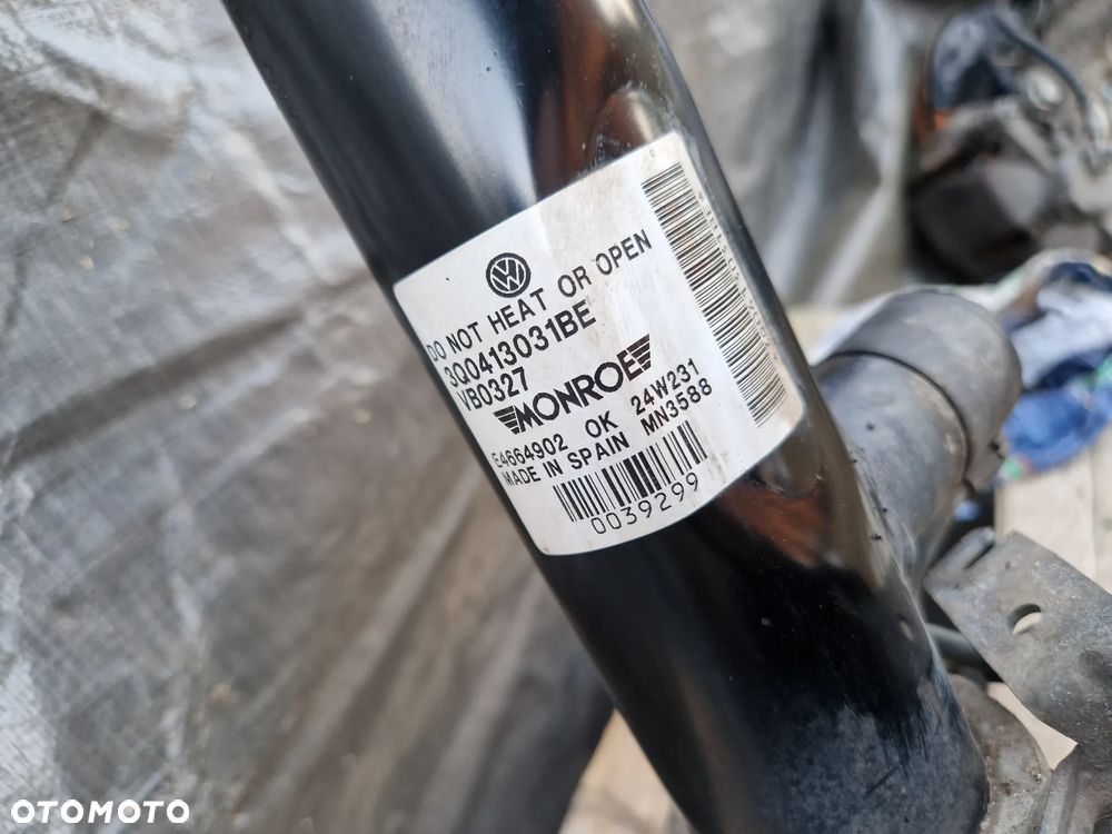 VW Passat B8 Arteon Superb III Zawieszenie Lewe przednie kompletne kopyto 5Q0407257A 3Q0413031BE - 4