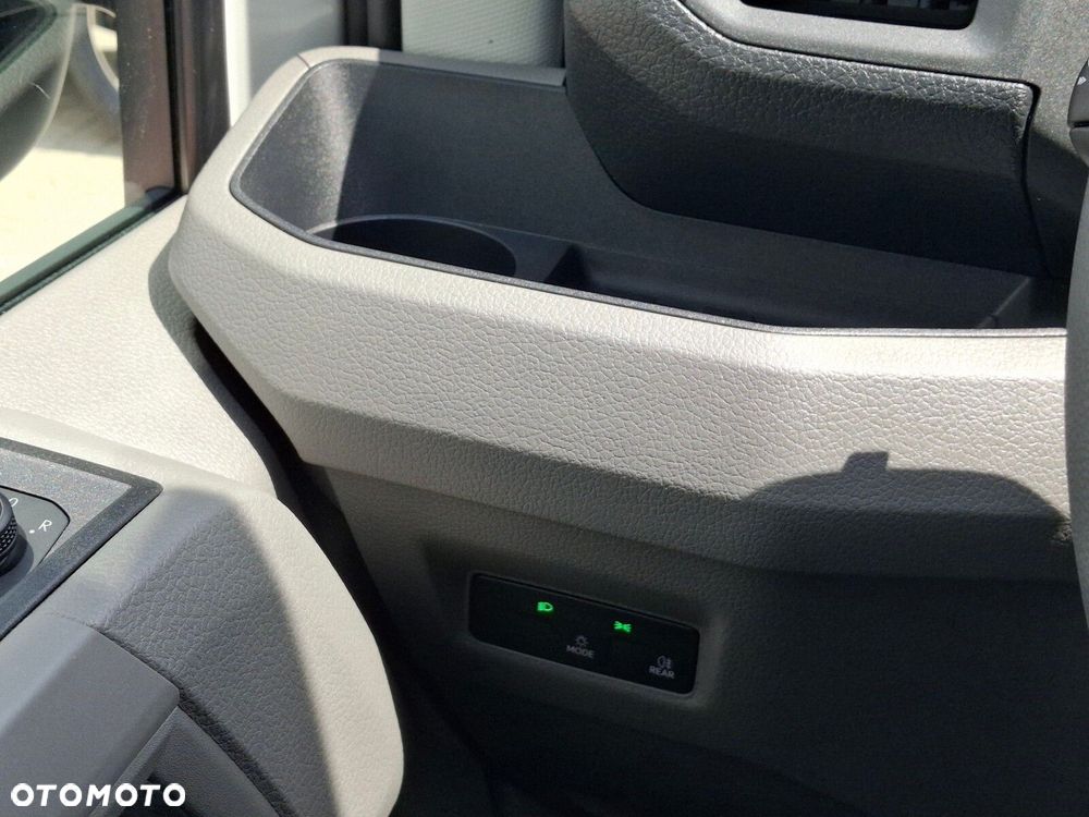 Volkswagen Crafter - 19