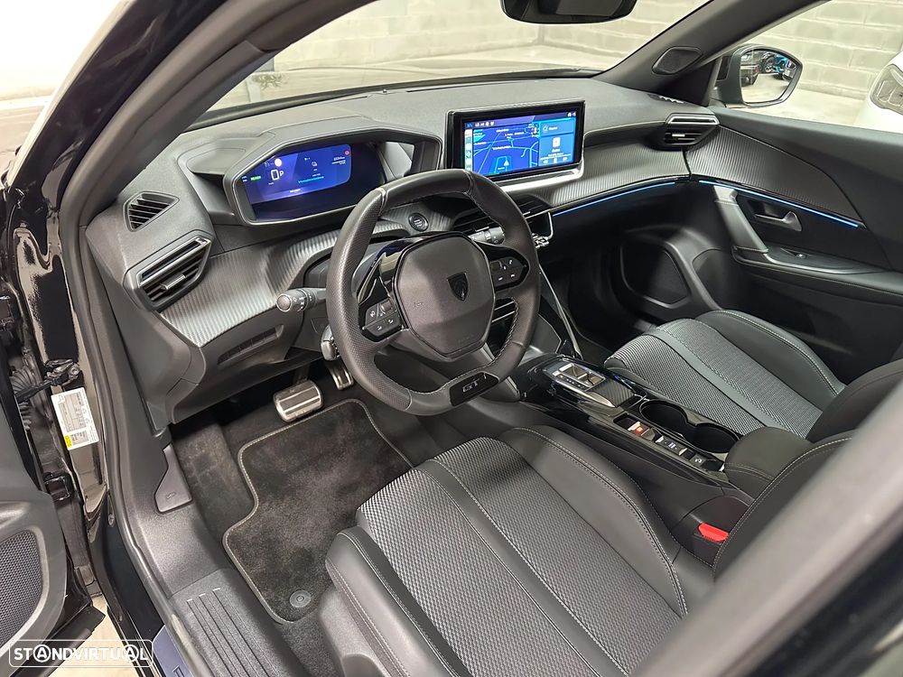 Peugeot e-2008 54 kWh GT - 10