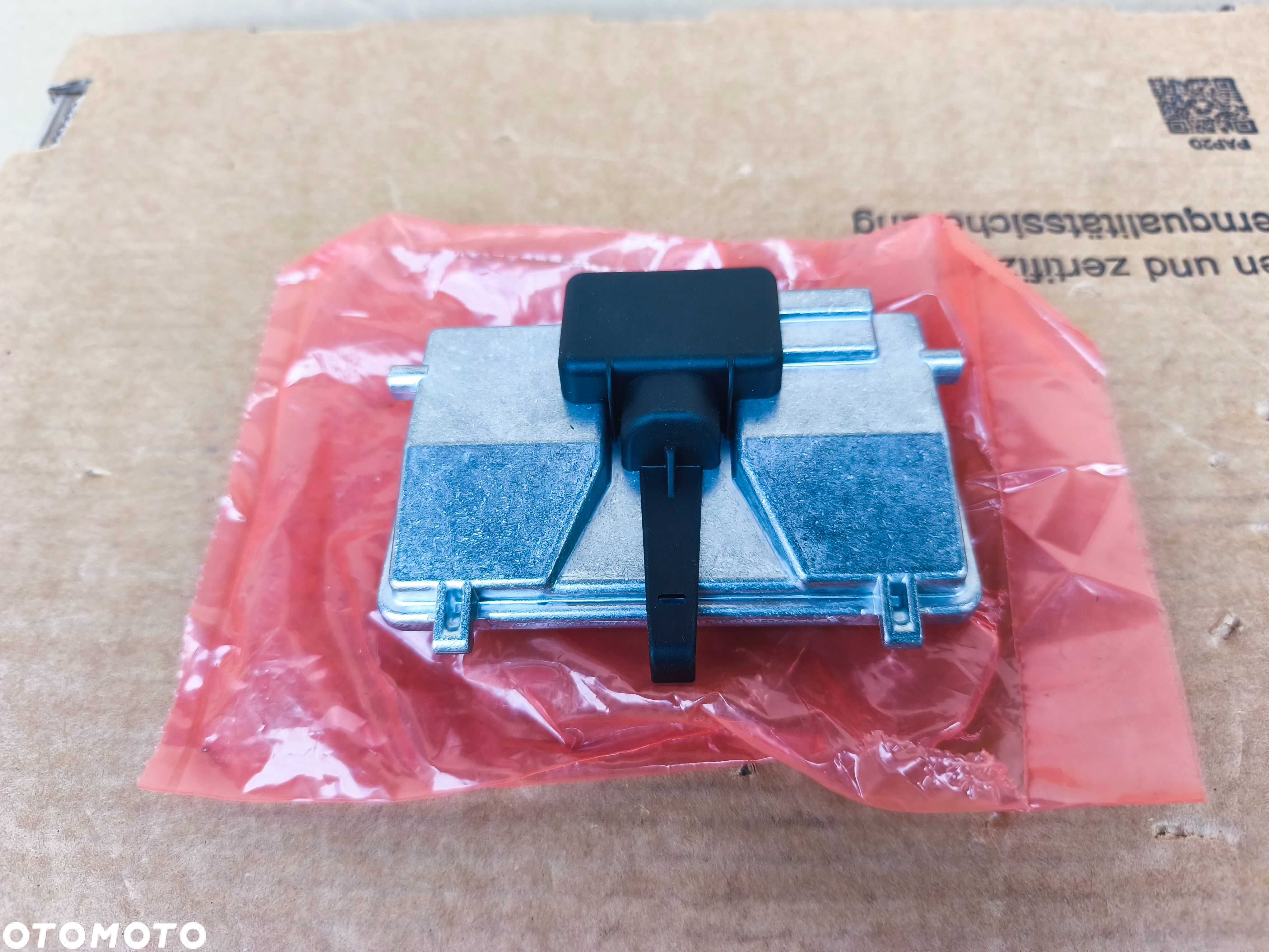 VW AUDI SEAT SKODA asystent pasa kamera przód 3Q0.980.654M NOWY - 3