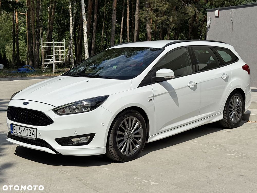 Ford Focus 1.0 EcoBoost Start-Stopp-System ST-LINE - 2