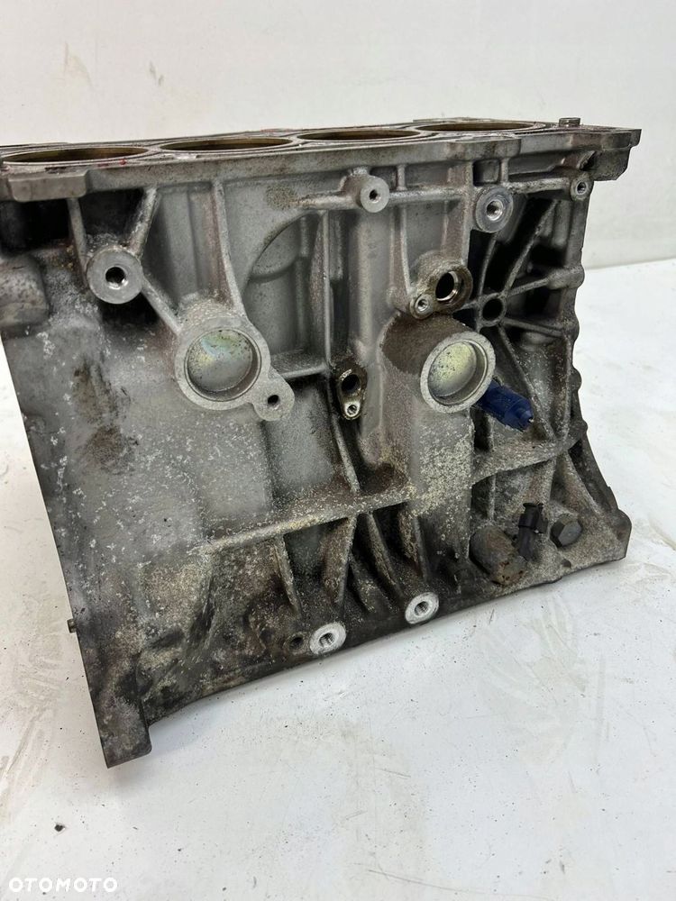 04E 103 011 BK Blok silnika 1.4 TFSI CVNA Audi A4 S4 B9 - 2