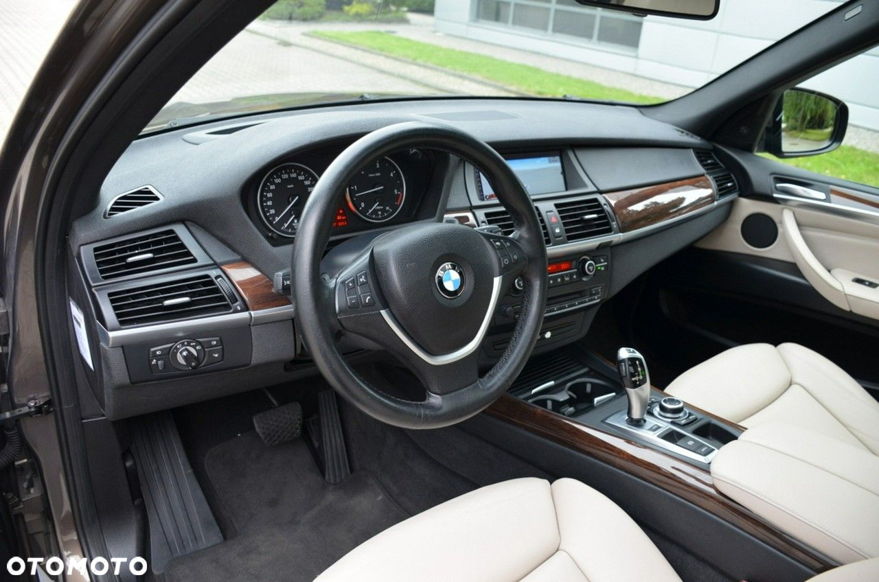 BMW X5 - 22