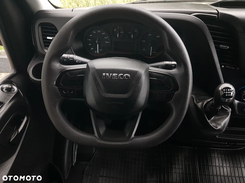 Iveco DAILY KONTENER NISKOPODŁOGOWY 4,43x2,23x2,42 SKLEP FOODTRUCK BAR KLIMA KONIOWÓZ KAMPER - 25