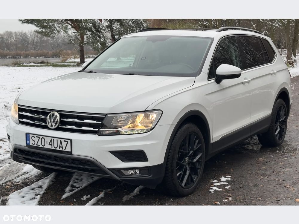 Volkswagen Tiguan - 1