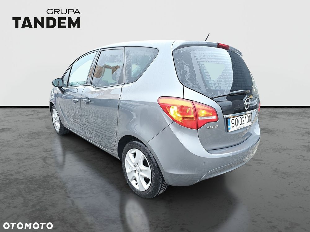 Opel Meriva - 9