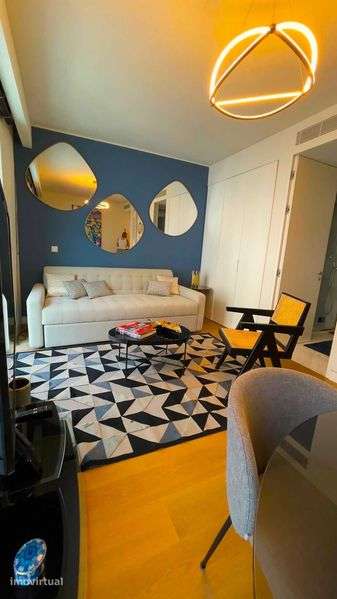Apartamento T0 ao Marquês de Pombal - Grande imagem: 2/12