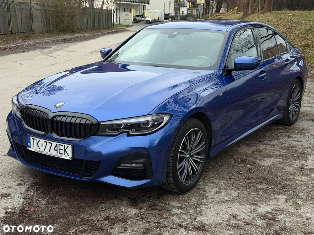BMW Seria 3 330e Sport Line - 10