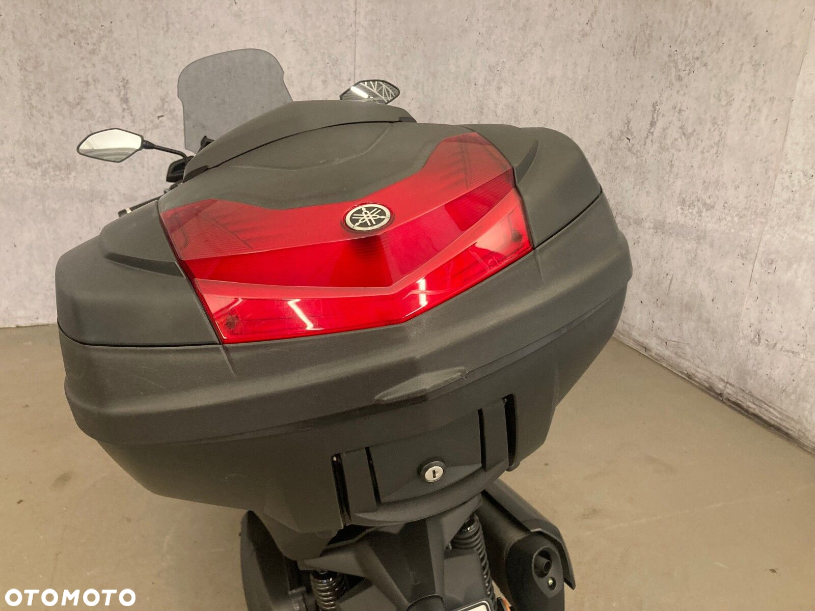 Yamaha X-max - 6