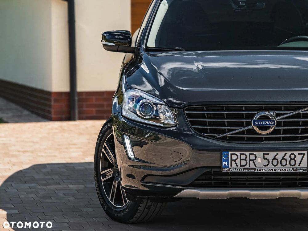 Volvo XC 60 D4 Momentum - 27