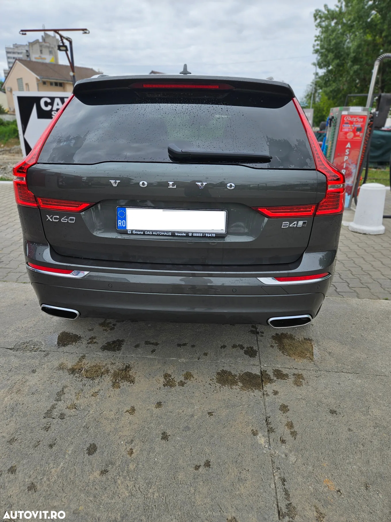 Volvo XC 60 B4 D AWD Geartronic Inscription - 4