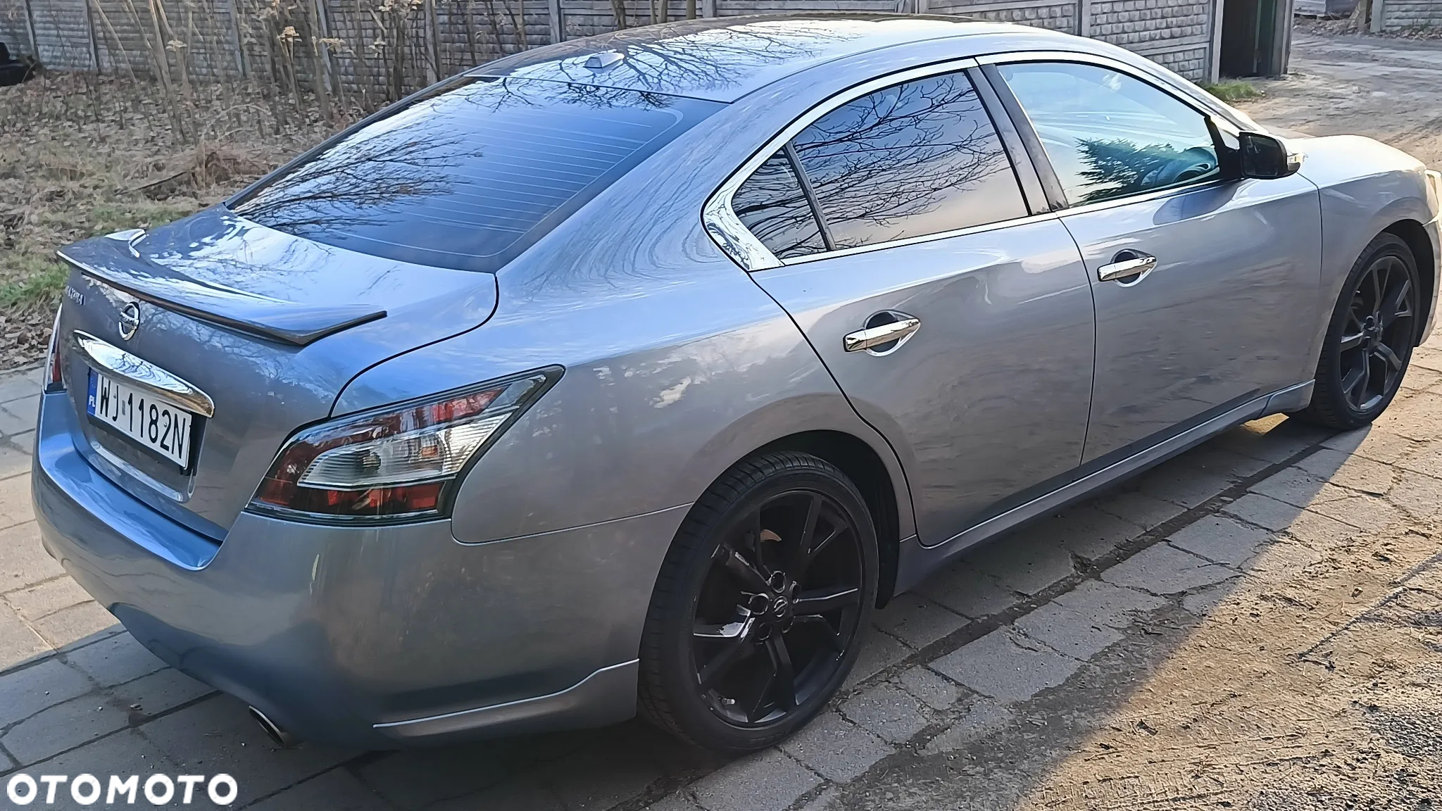Nissan Maxima 3.5 S - 4