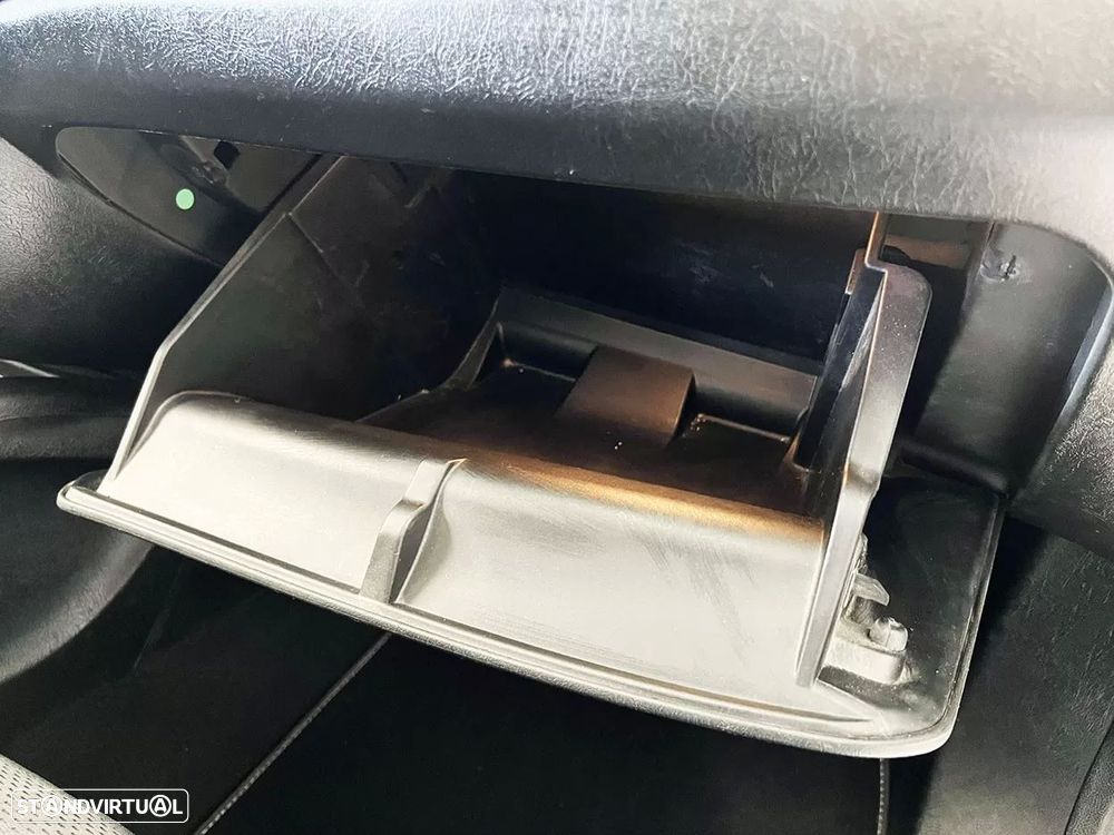 Fiat Tipo Station Wagon 1.3 M-Jet Lounge - 21