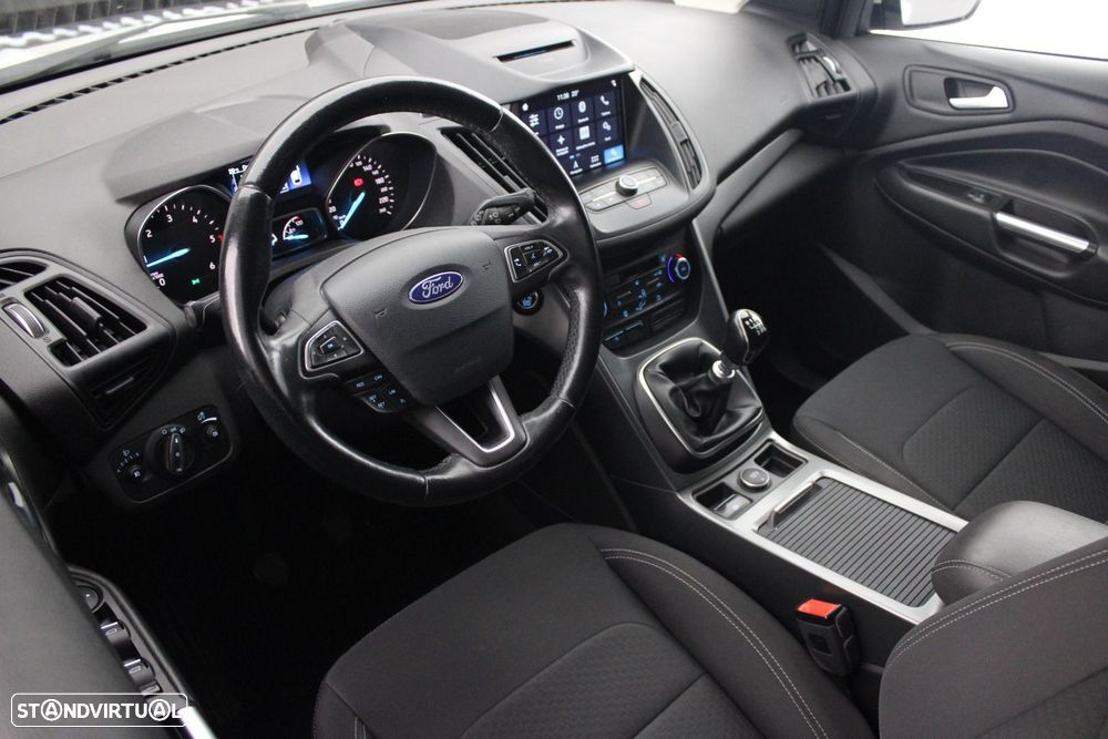 Ford Kuga 1.5 TDCi Titanium - 39