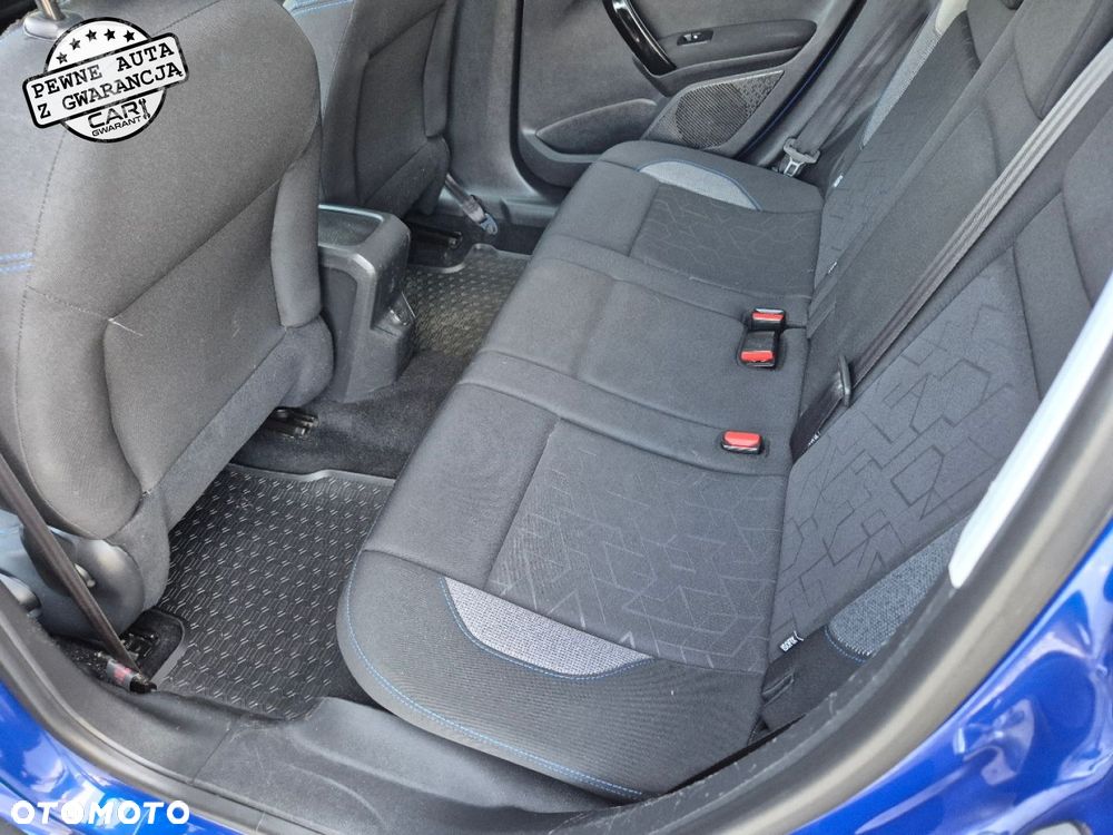 Peugeot 2008 1.2 Pure Tech Signature - 15